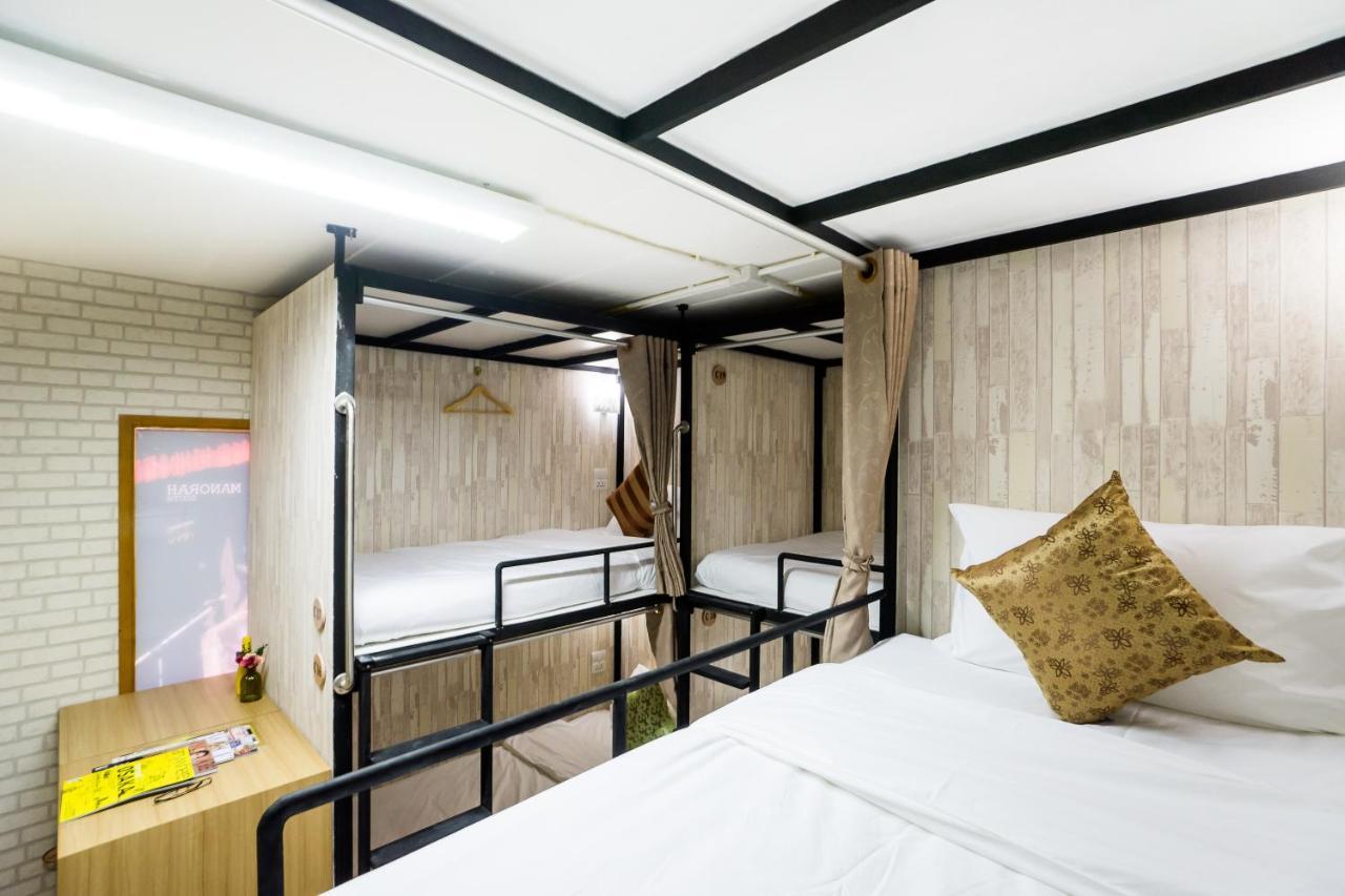 Hostel At Thonglor Bangkok Zewnętrze zdjęcie